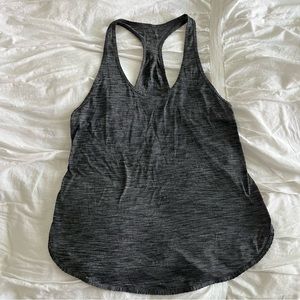 •LULULEMON• Heather Gray Tank size 4
